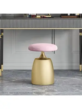 Svetlo luxusný toaletný stolček spálňa jednoduchý moderný make-up kreslo net červená domov Nordic manikúra malé okrúhle stolice toaletný stolík