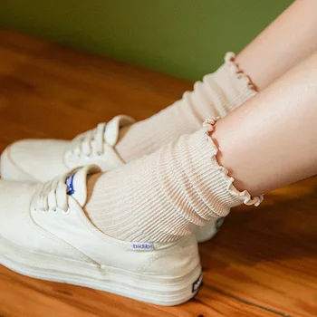 Bavlna Priedušná Ženy Ponožky Harajuku Retro Streetwear Pevné Čierne Biele Ponožky Ženy Japonský Kawaii Roztomilý Frily Prehrabať