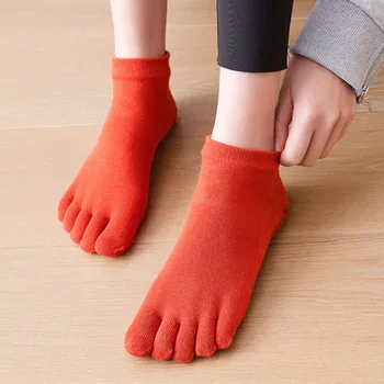 Bavlna Päť Prstov Jogy Ponožky pánske Módne Otvorené Prst Loď Ponožky Priedušná Neviditeľné Low Cut Členok Krátke Poschodí Ponožky